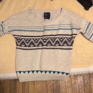 quarter sleeve sweater